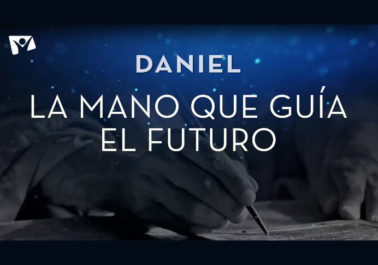 Daniel mano guia futuro RA